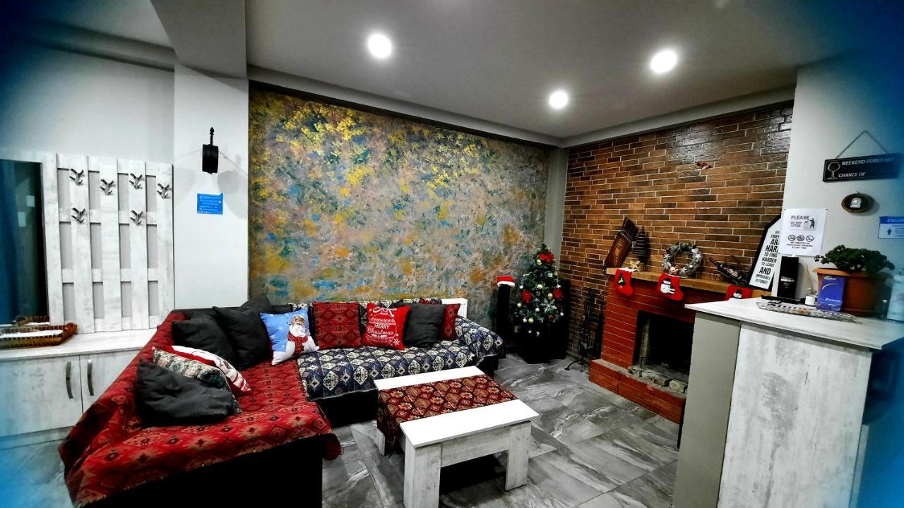 Cottage In 구다우리 외부 사진