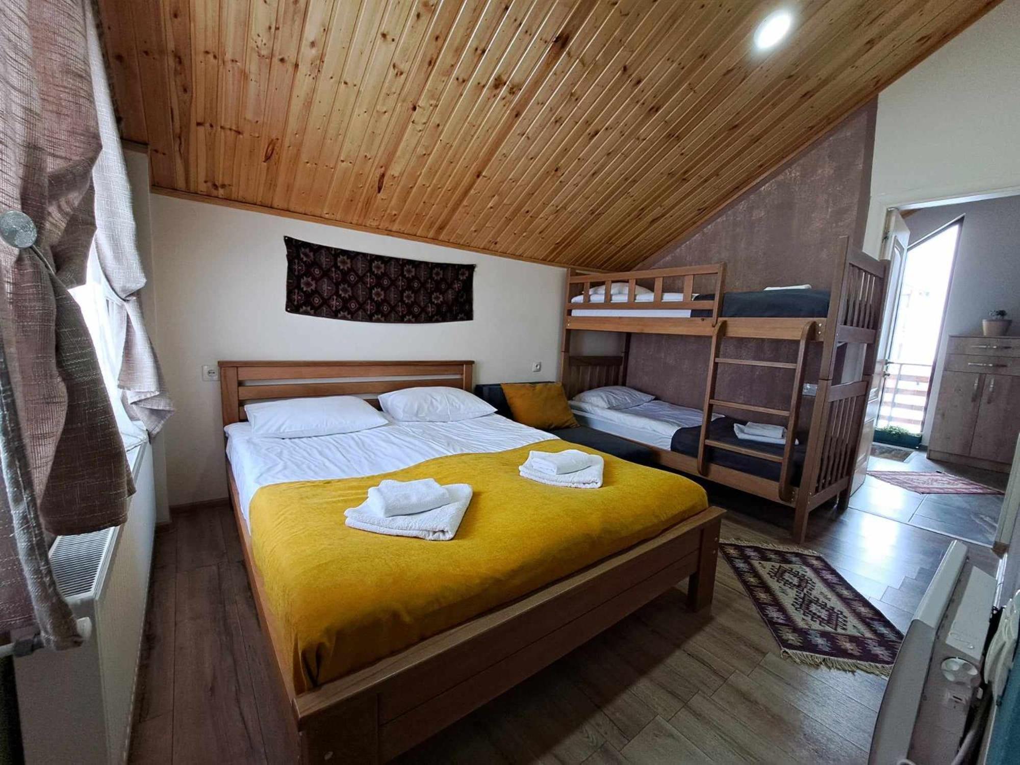Cottage In 구다우리 외부 사진